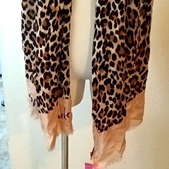Kate Spade scarf - Picture 4 of 10